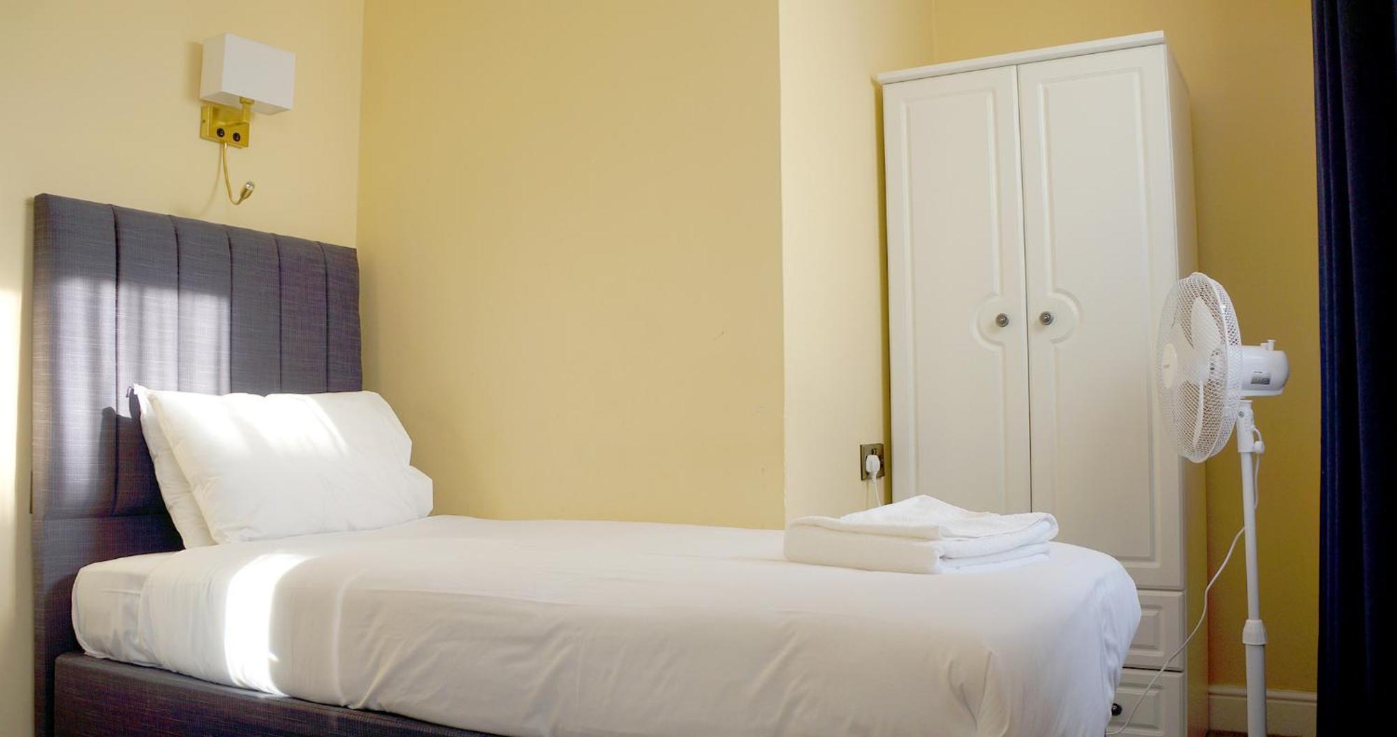 The Pier Hotel Истбурн Экстерьер фото