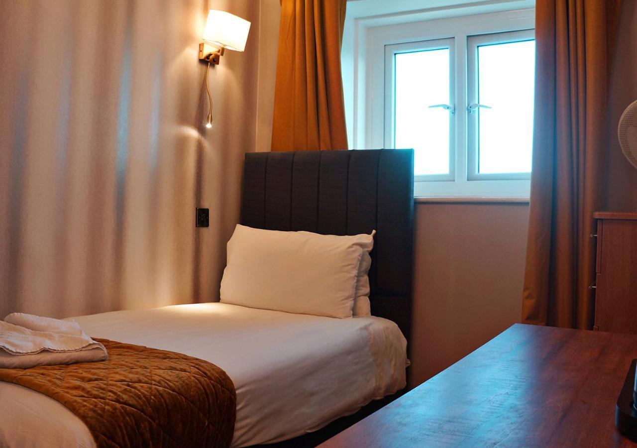 The Pier Hotel Истбурн Экстерьер фото